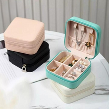 Load image into Gallery viewer, Travel Leather Pocket Jewellery Organizer  with Box (Mix/Random color)