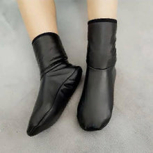 Load image into Gallery viewer, Rexine Socks موزے