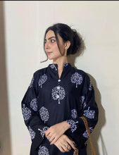 Load image into Gallery viewer, Tree print 2pc Dress Stuff: Linen  Print for girls