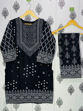 Load image into Gallery viewer, Summer Collection Linen Printed 2pc Dress Ready To Wear For Women