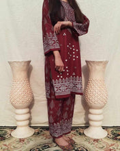 Load image into Gallery viewer, Summer Collection Linen Printed 2pc Dress Ready To Wear For Women
