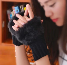 Load image into Gallery viewer, Winter Faux Rabbit Fur Gloves For Women