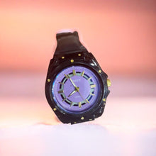 Load image into Gallery viewer, Yhely Rubber Strap Gents Watch With Normal Box (random color)